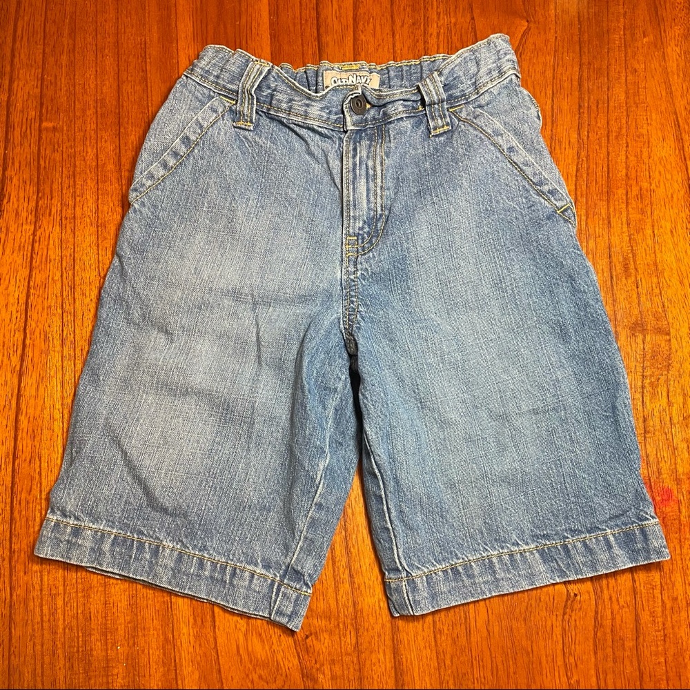 Old Navy carpenter jean shorts